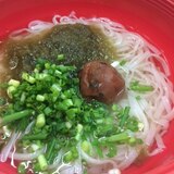 スピード料理★とろろ昆布と梅干しのあっさりうどん